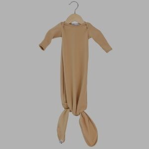 The OVer Company Nodo Gown + Nodo Hat + OVer Multi Use Cover Bundle